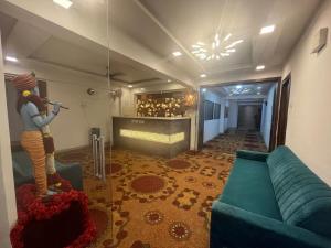 Capital O 701348 Arsh Executive Inn,Thane>>Mumbai,3 star