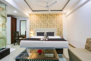 capital o 701348 arsh executive inn