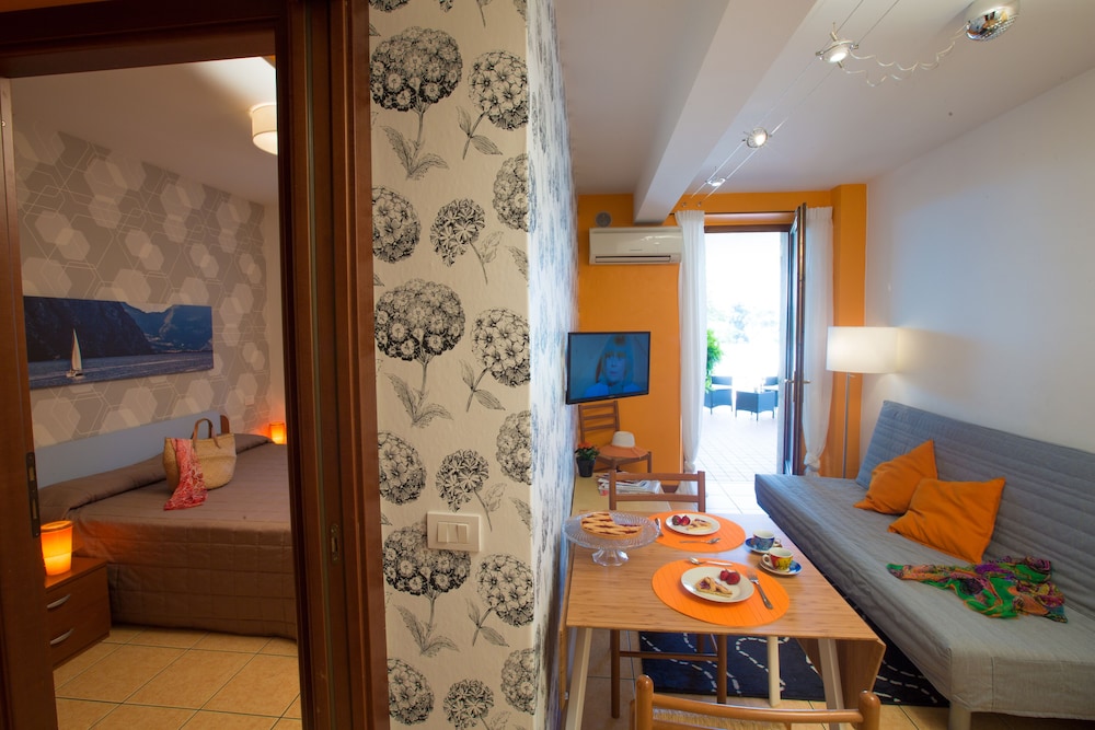 la rocca camping village