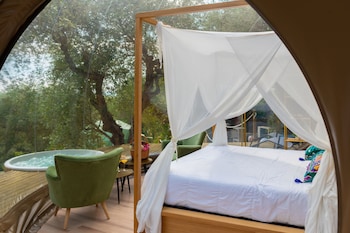 la rocca camping village