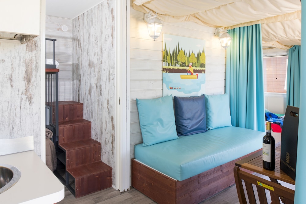 la rocca camping village