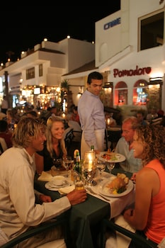 camel dive club and hotel