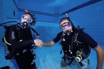 camel dive club and hotel