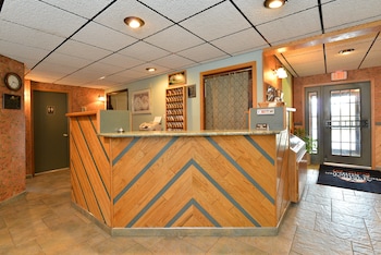 Rocker Inn,Fairmont>>Butte,2 star