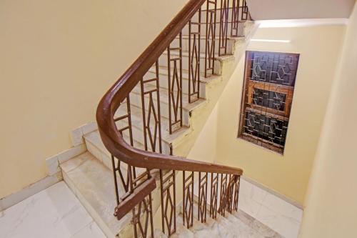 super hotel o avenue inn near birla mandir