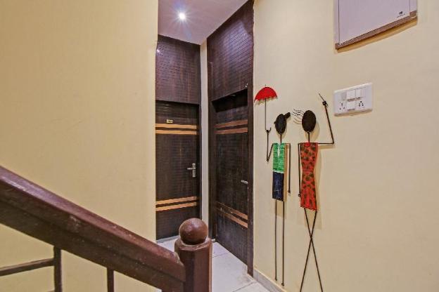 super hotel o avenue inn near birla mandir