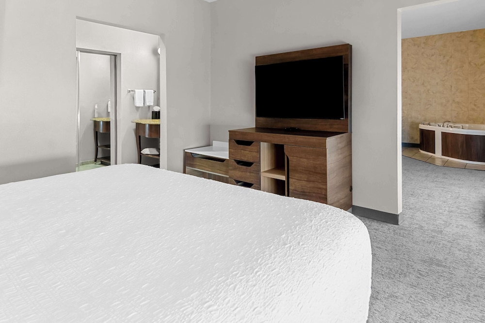 hampton inn and suites abilene i 20