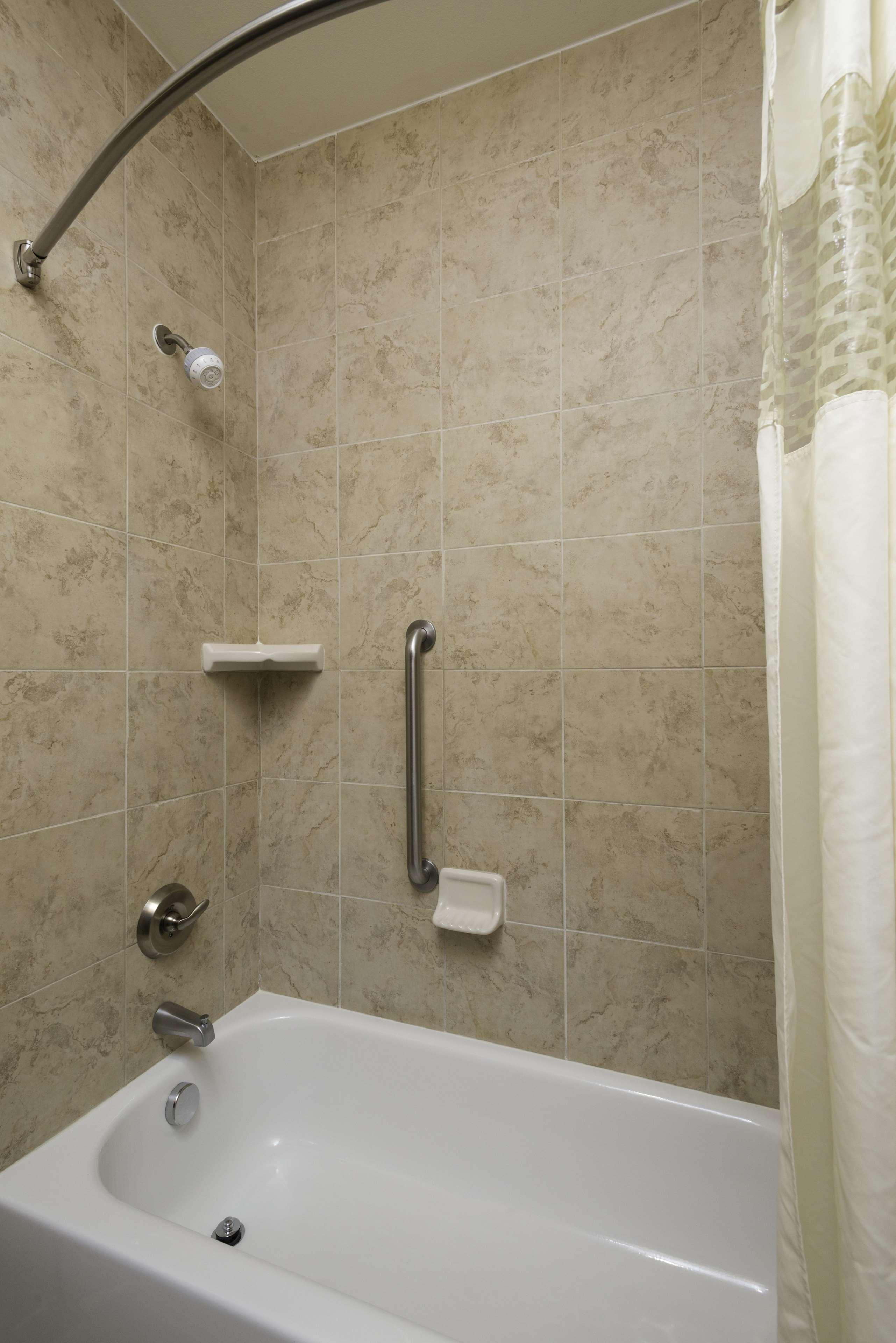 hampton inn and suites abilene i 20