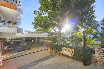 hotel cabot cala ferrera