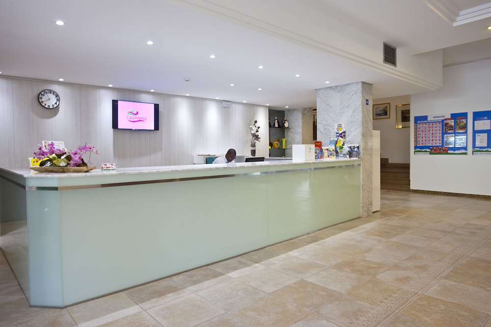 hotel cabot cala ferrera