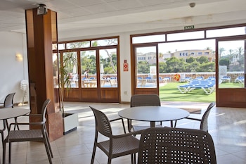 hotel cabot cala ferrera