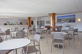hotel cabot cala ferrera