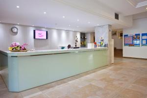 hotel cabot cala ferrera