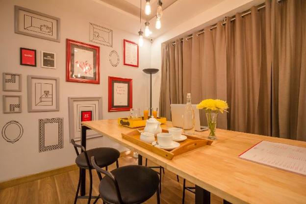 townhouse oak hotel rudra