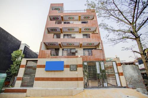 flagship 83783 hotel d s palace