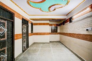 Flagship 83783 Hotel D S Palace,Noida>>Delhi,3 star