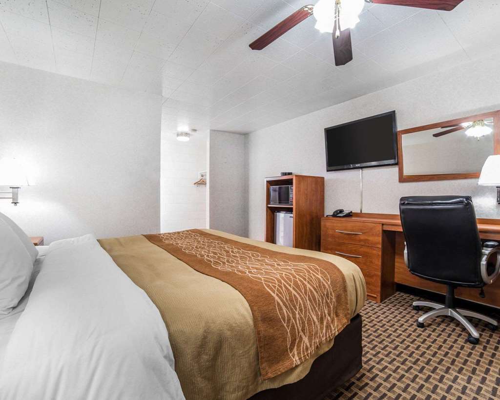 rodeway inn elko downtown area