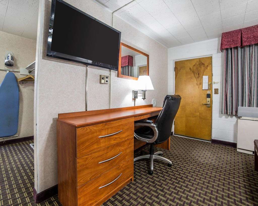 rodeway inn elko downtown area