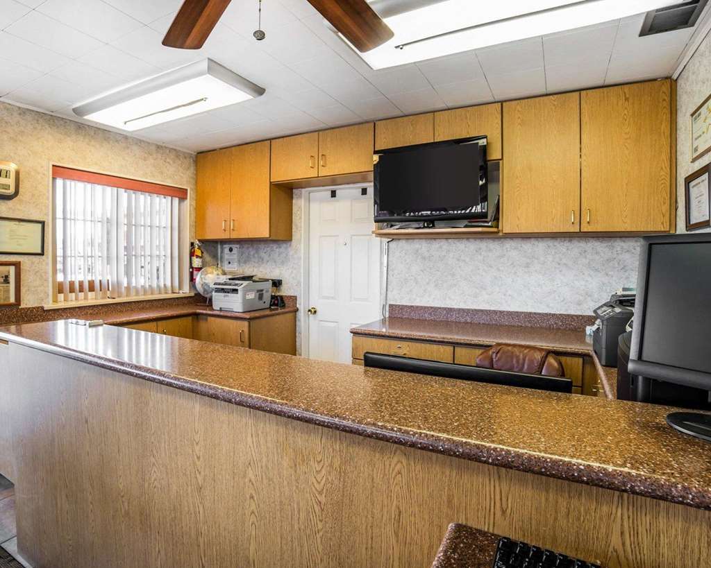 rodeway inn elko downtown area