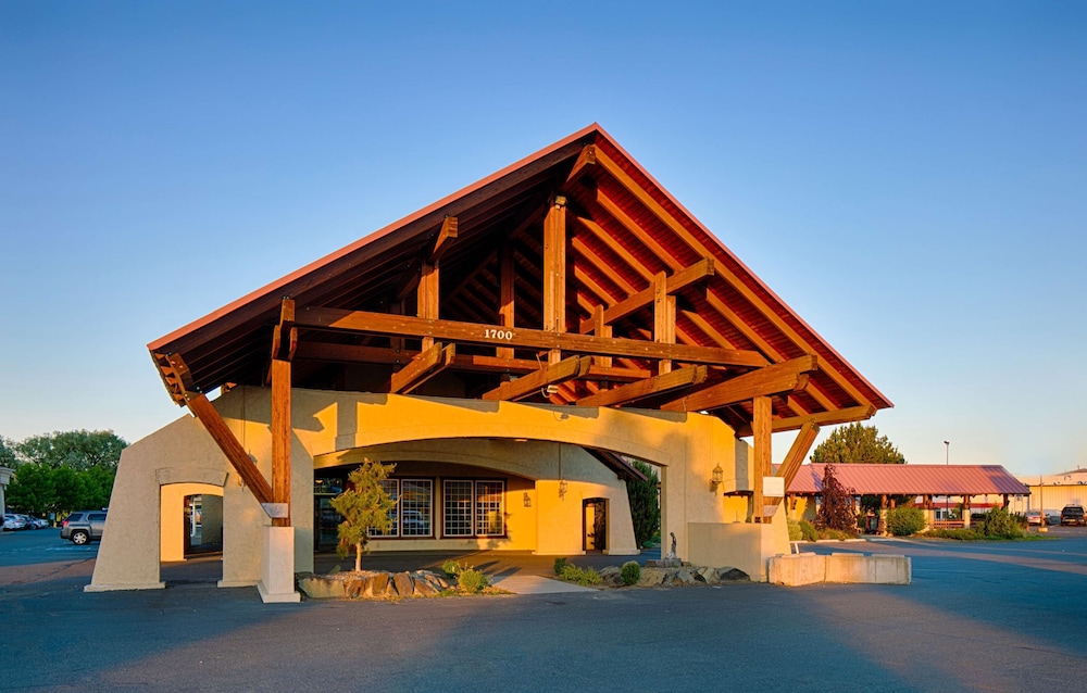 red lion hotel and conference center ellensburg