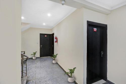 Super Hotel O Hotel Blue Orchid,New Delhi>>Delhi,3 star