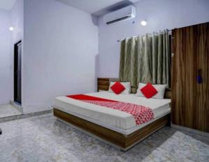 pop 89294 hotel peral