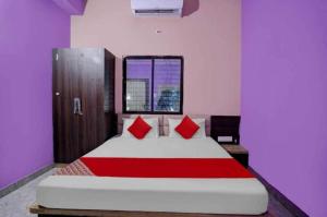 pop 89294 hotel peral