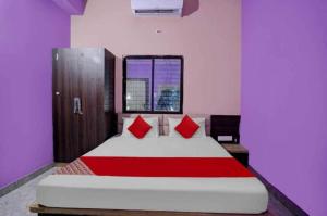 pop 89294 hotel peral