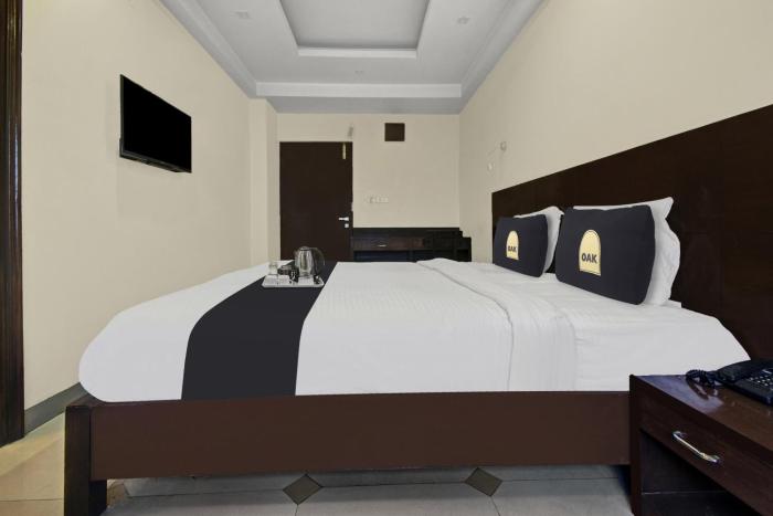 townhouse oak hotel joy24