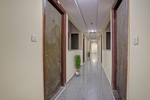 capital o mt corporate stays near iskcon temple noida