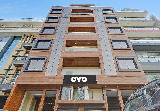 Capital O Mt Corporate Stays Near Iskcon Temple Noida,India>>Noida,3 star