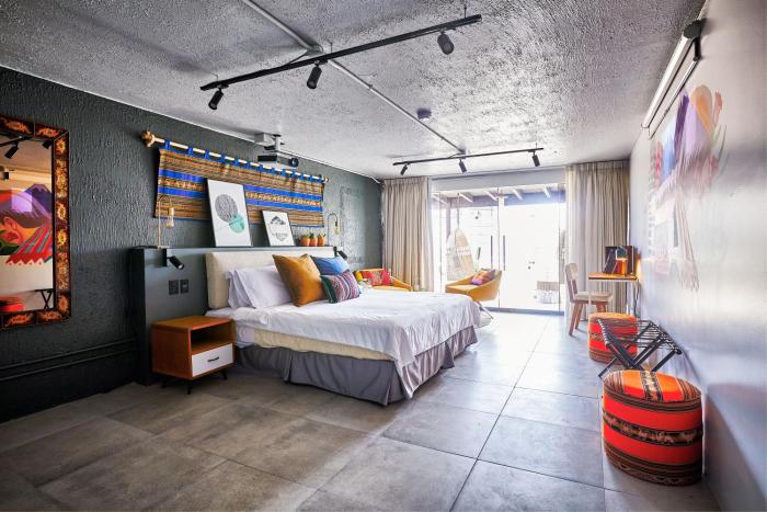 naia formerly selina miraflores