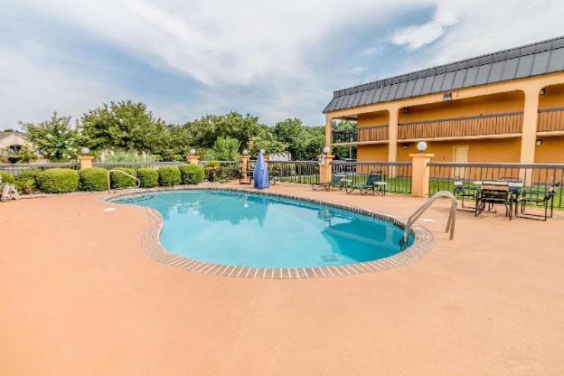 quality inn savannah i 95