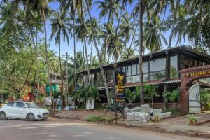 Capital O 702282 Coco Farm Resort,Morjim>>Goa,3 star
