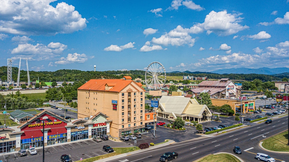 Mountain Vista Inn & Suites,Gatlinburg - Pigeon Forge>>Gatlinburg,3 star