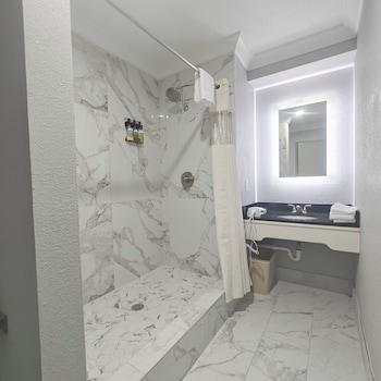 mountain vista inn and suites