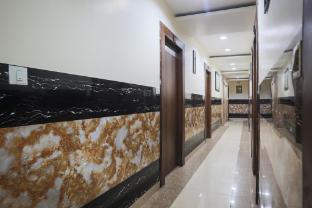 oyo flagship 702274 jatin hotel