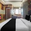 oyo flagship 702274 jatin hotel