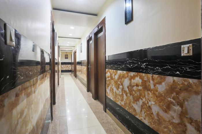 oyo flagship 702274 jatin hotel