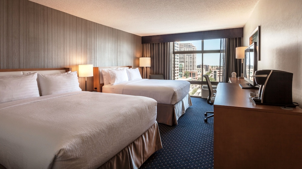 holiday inn chicago north evanston by ihg