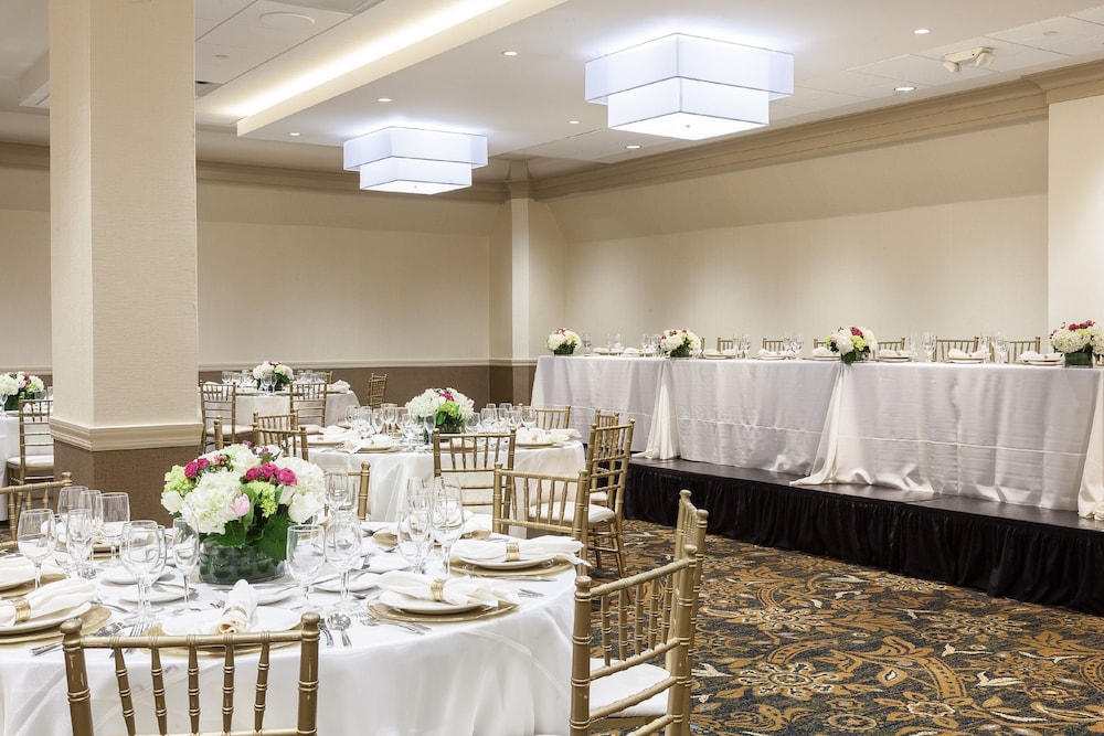 holiday inn chicago north evanston by ihg