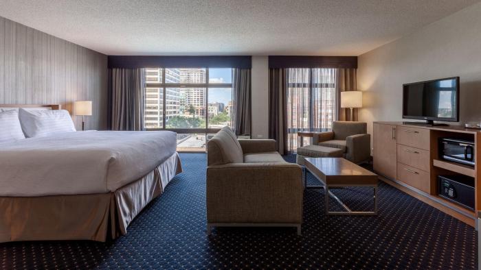 holiday inn chicago north evanston by ihg