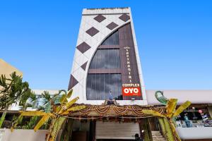 spot on sapthagiri residency