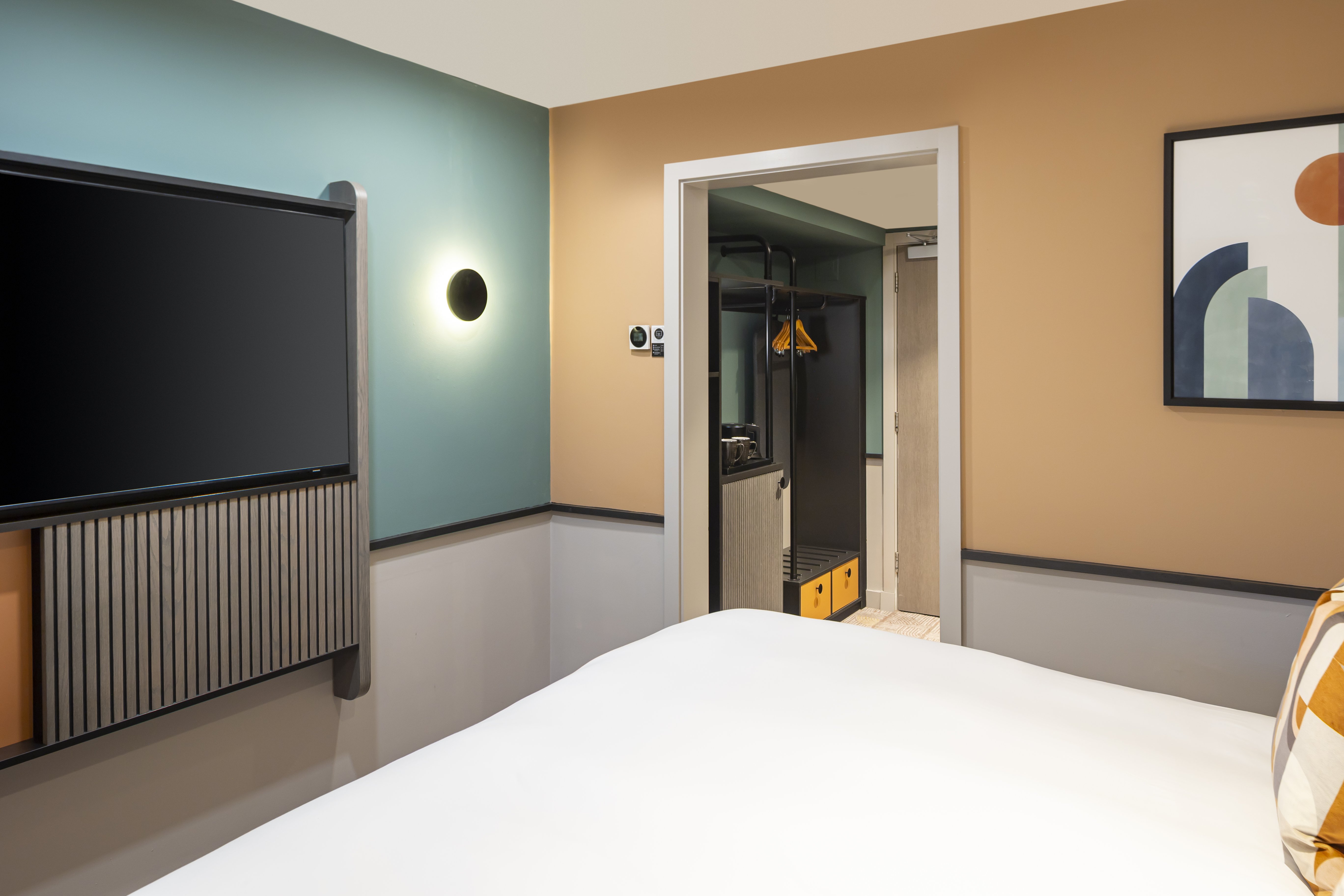 voco fareham solent by ihg
