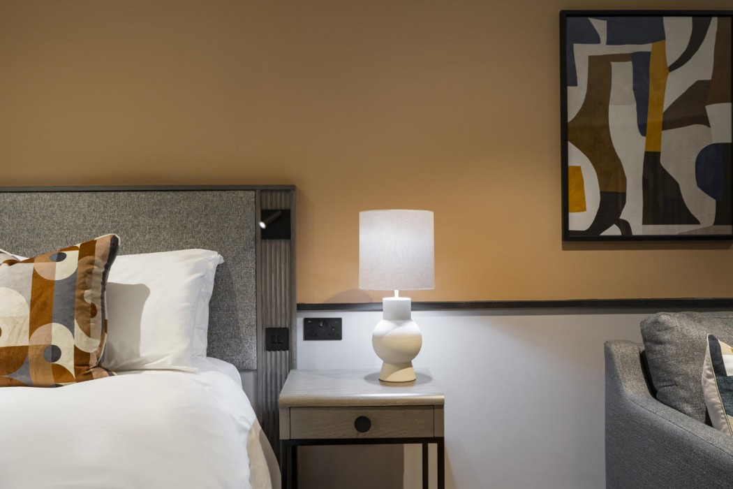 voco fareham solent by ihg