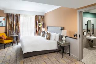 voco fareham solent by ihg