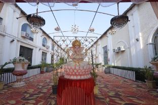 sparsh village club
