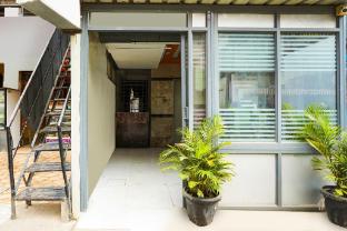 collection o 16990 sai shwetha grand arra