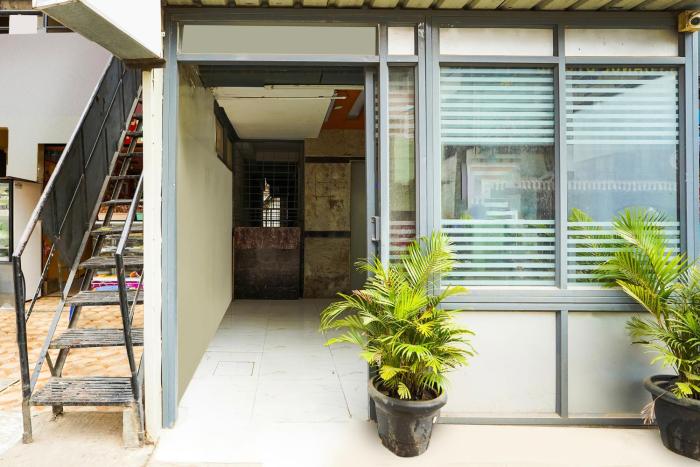 collection o 16990 sai shwetha grand arra