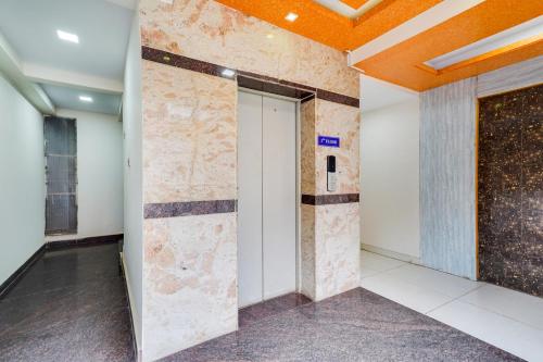 collection o 16990 sai shwetha grand arra